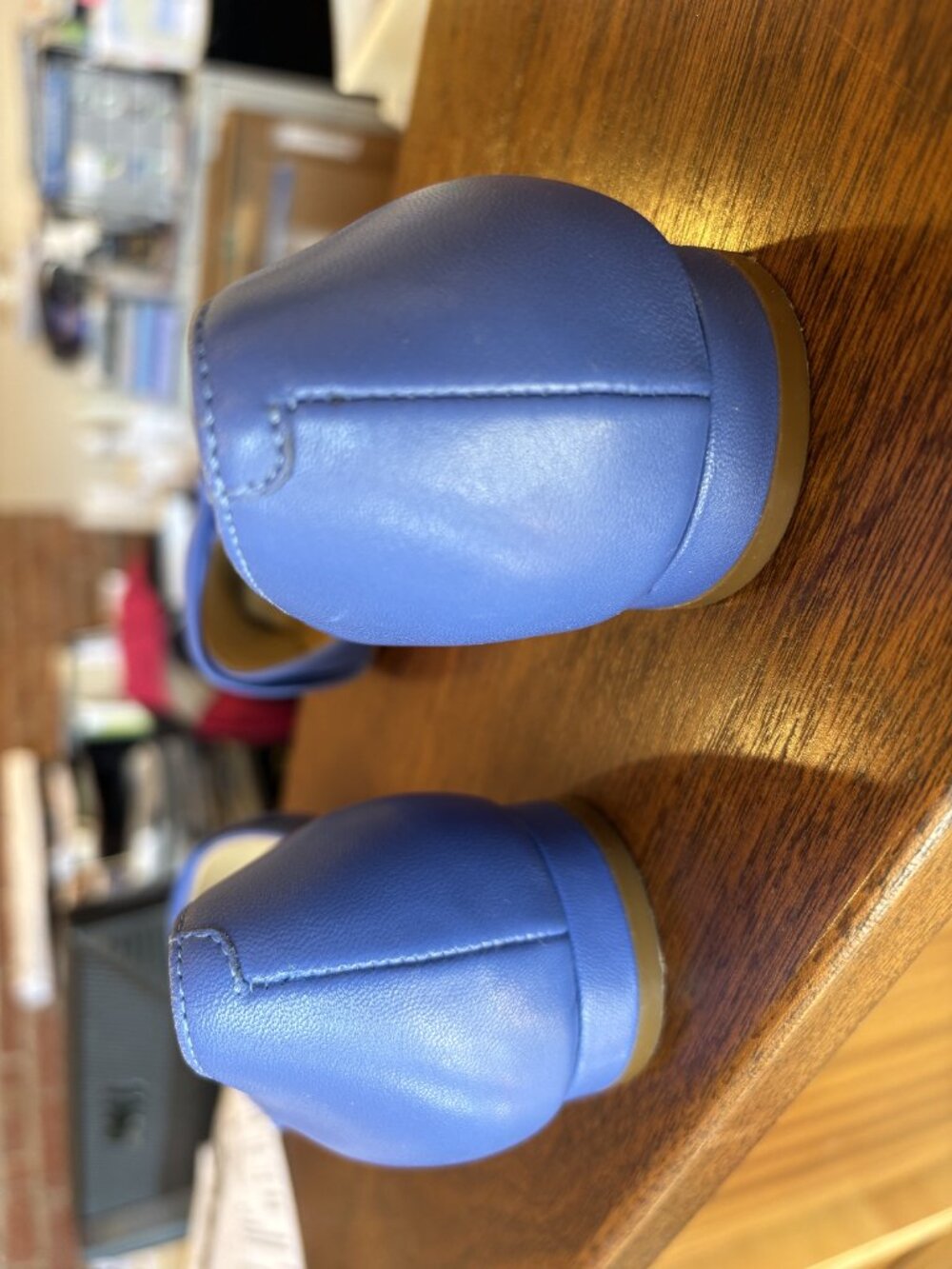 EUC Talbots Edison Pleated d’Orsay Flats - Twilight Blue—Nappa Leather Size 6.5M - Picture 5 of 6
